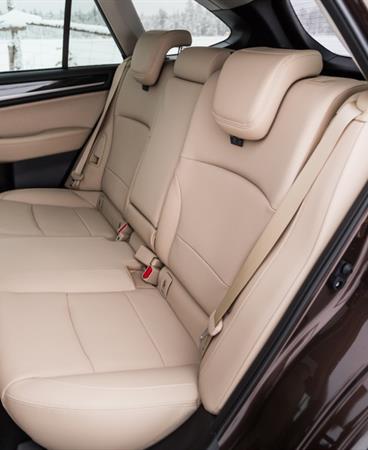 SUBARU_OUTBACK-60-lr